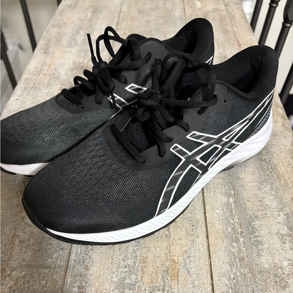 ASICS GEL-EXCITE 9 Men's Running Shoe- Size 10.5